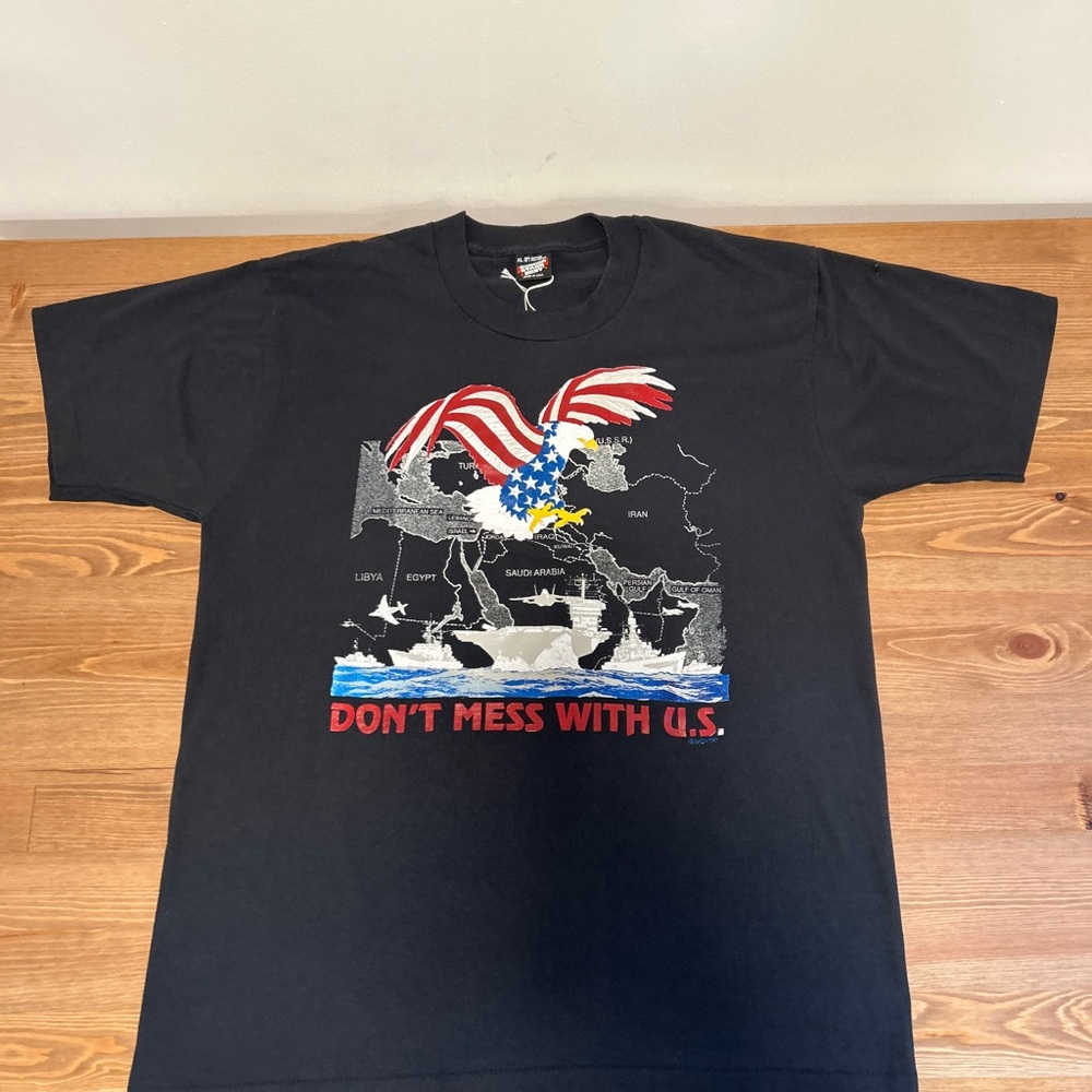 Gildan Black Patriotic Graphic Tee